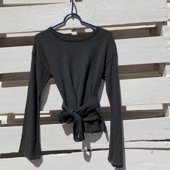Wishlist Sweaters - NWOT Long sleeve tie sweater